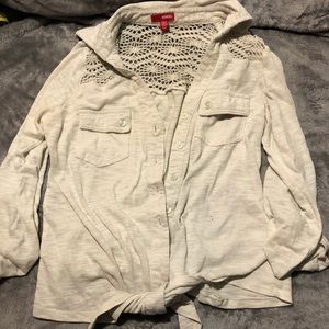 Lace panel front tie shirt